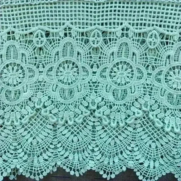 Simply Noelle Crochet Tank - Picture 9 of 9